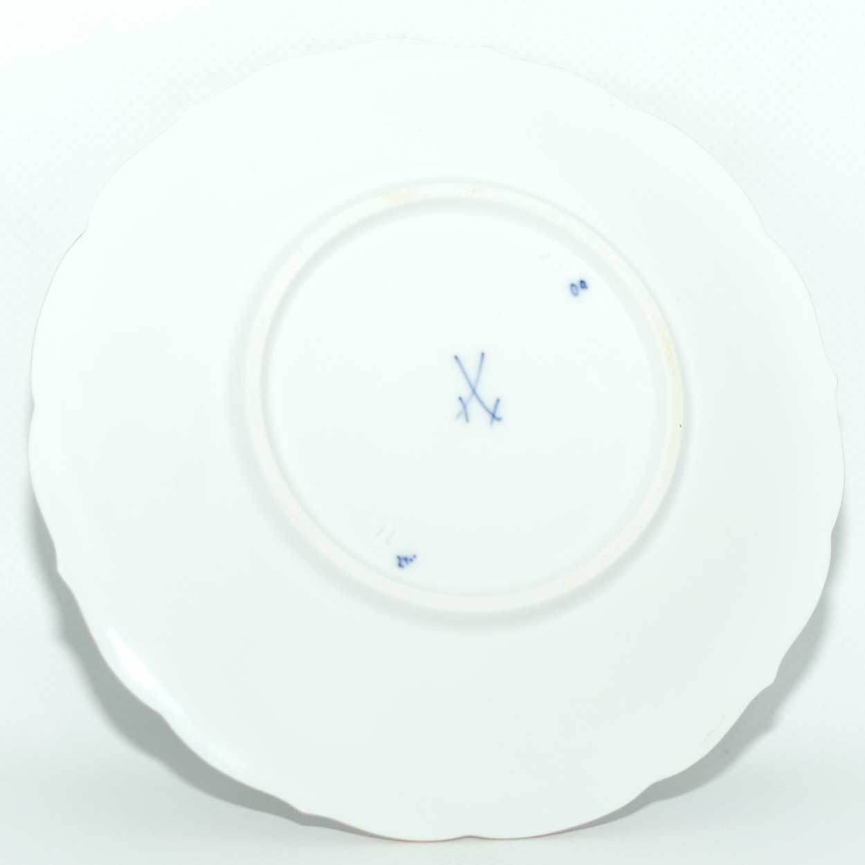 Meissen Blue Onion with Red Accents and Gold tea trio