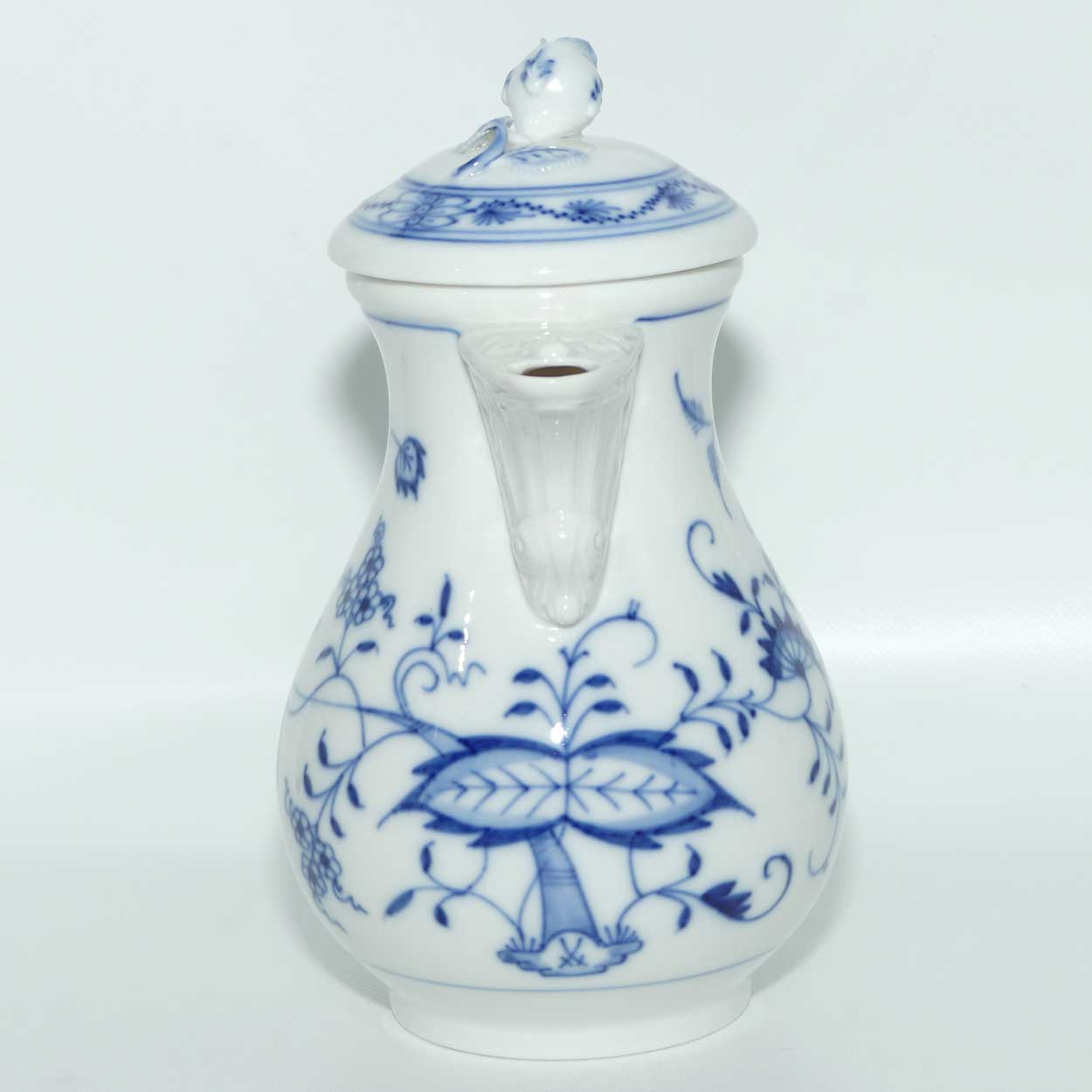 Meissen Blue Onion | Zwiebelmuster hot water pot or coffee pot | 16.5cm