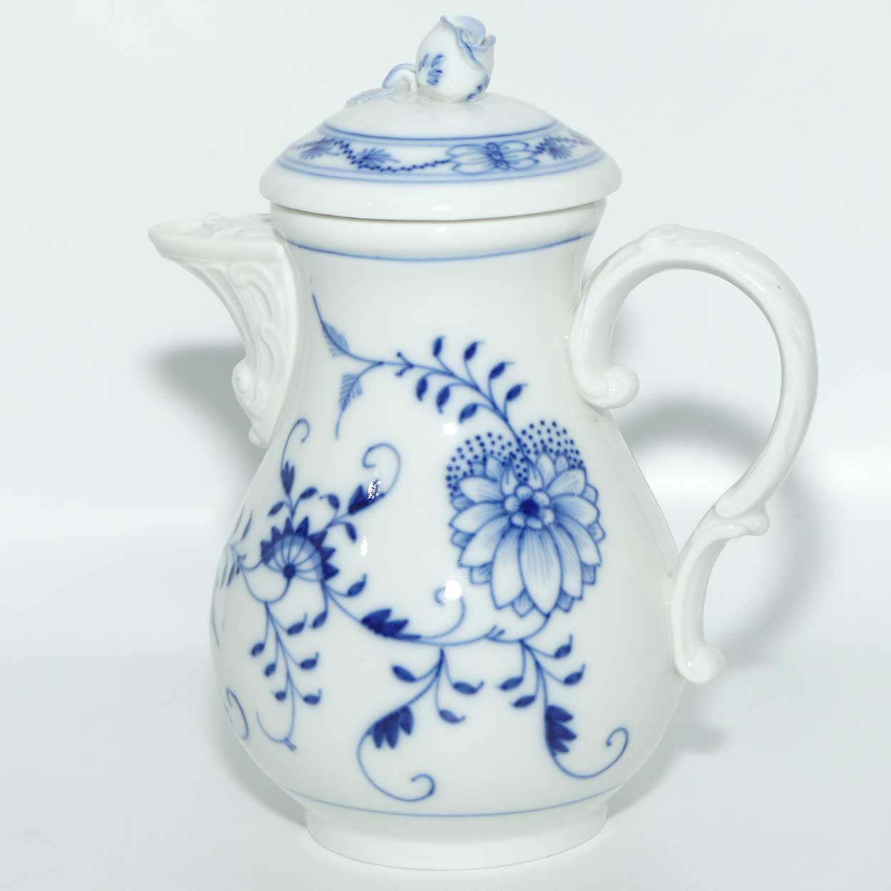 Meissen Blue Onion | Zwiebelmuster hot water pot or coffee pot | 16.5cm
