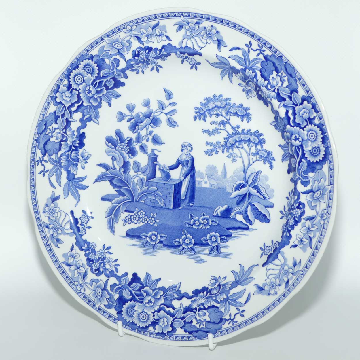 Spode Blue Room Collection | Girl at Well plate | 26cm