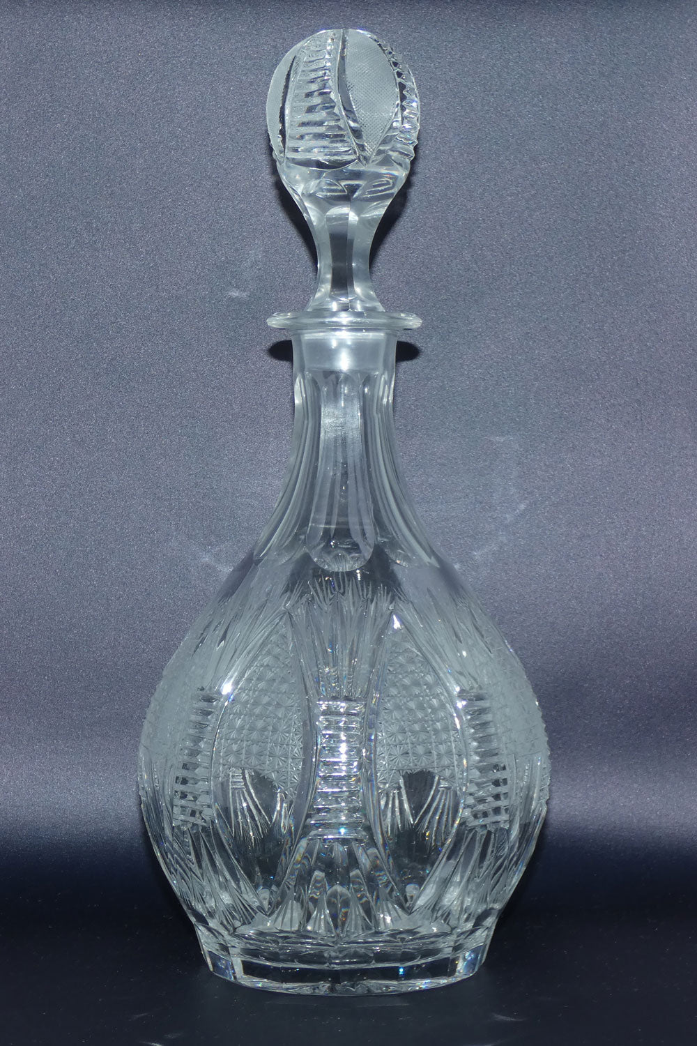 high-quality-bohemian-crystal-fine-wheel-cut-cut-large-decanter