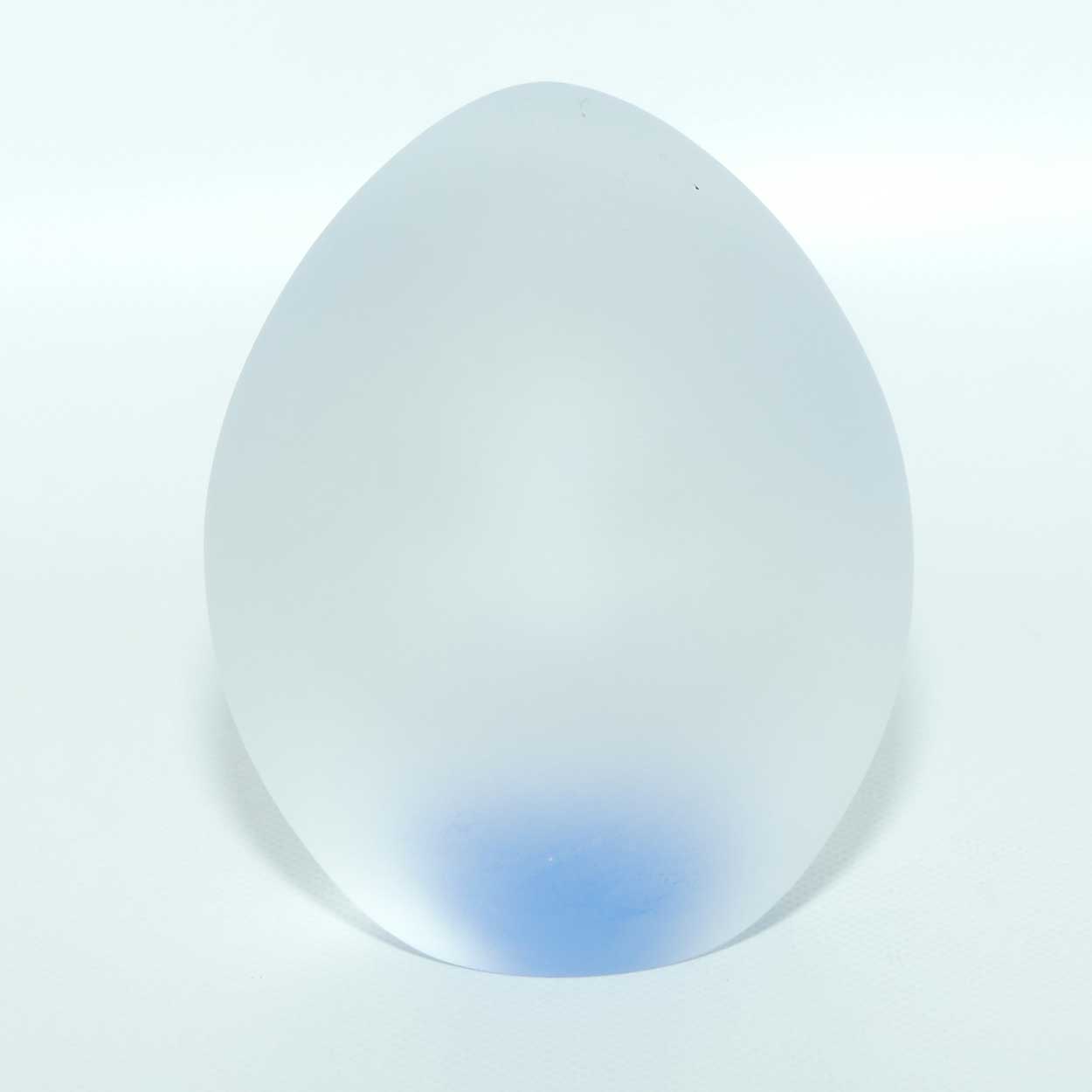 Bohemia Crystal Paris Decor Controlled Bubble paperweight with acid etched finish