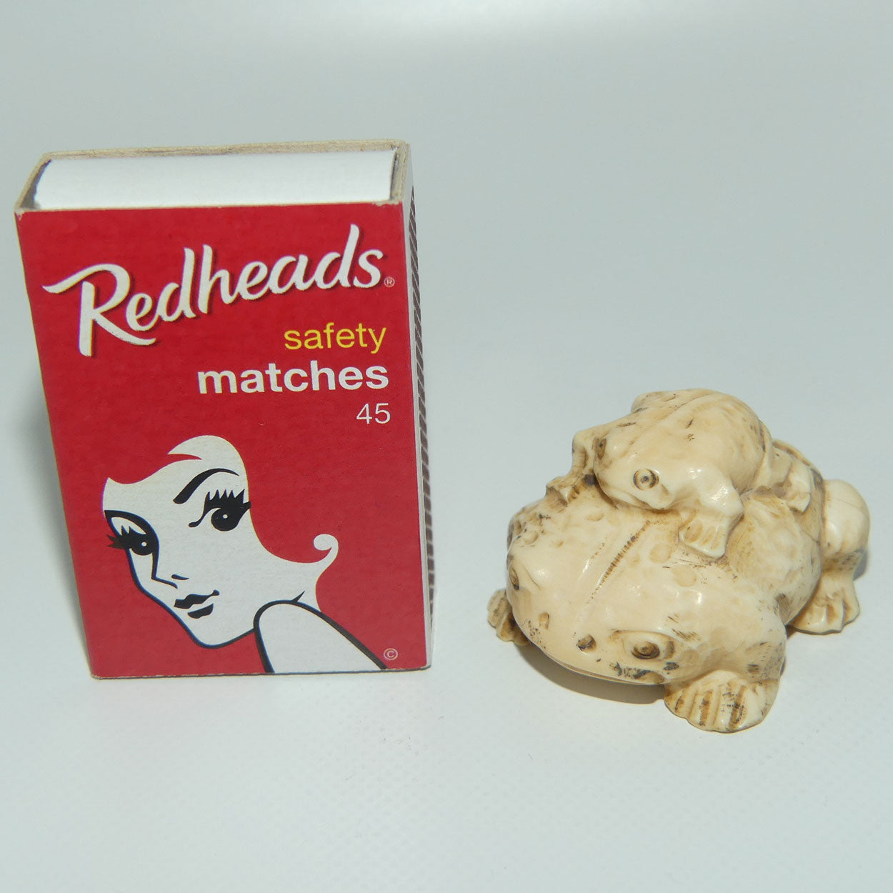 Japanese Carved Bone Netsuke | Large and Small Toads