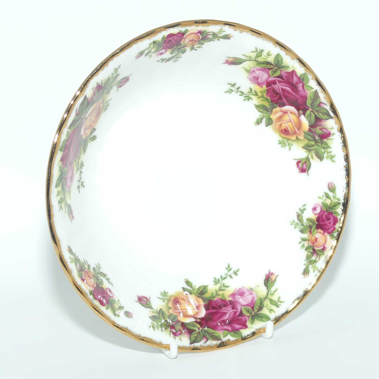 Royal Albert Bone China England Old Country Roses bowl | 16cm | © 1962 Royal Albert Ltd backstamp