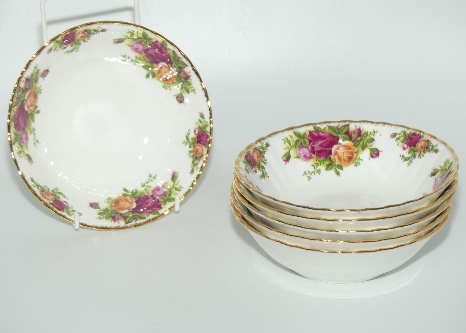 Royal Albert Bone China Old Country Roses England set of 6 bowls | 16cm diam | © 1962 Royal Albert Ltd backstamp | #2