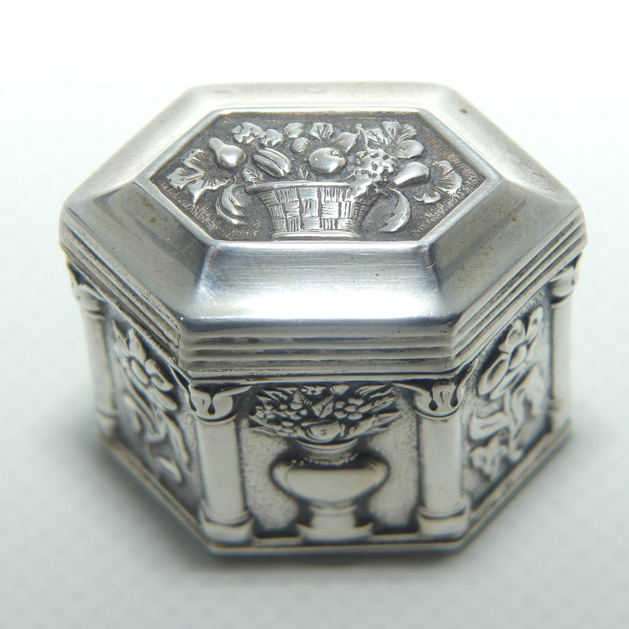 Dutch Silver .833 Hexagonal Pill Box