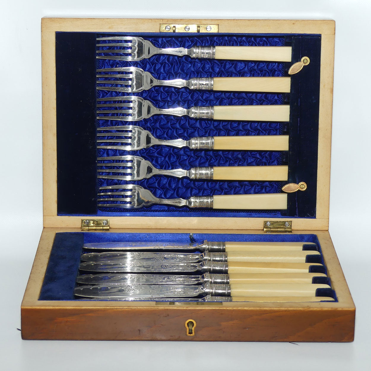 EPNS and Bone Handled Fish Eater set in Walnut case | John Biggin | Sterling Silver ferrules