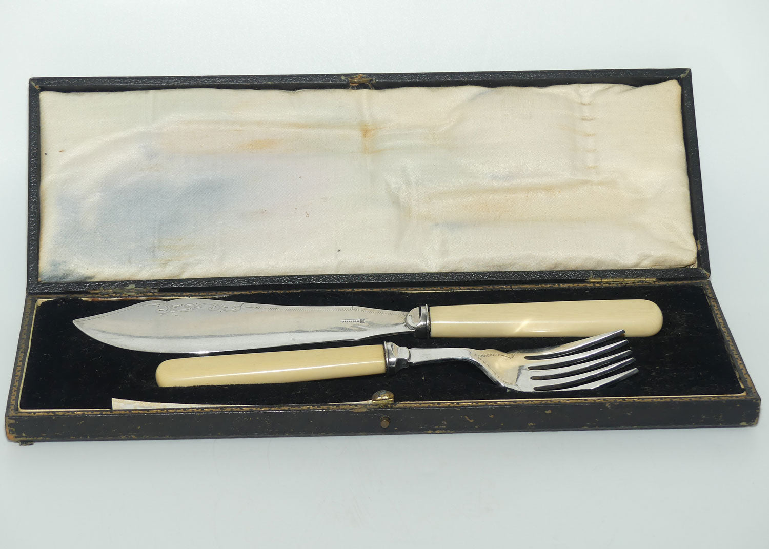 Boxed Pair of Silver Plated Cake Servers | Faux Bone Handles