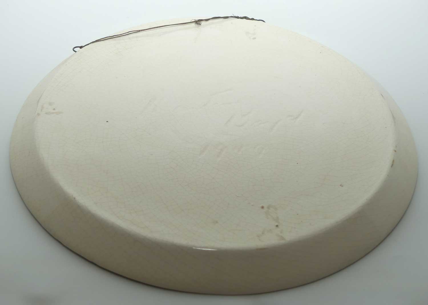 Martin Boyd Spanish Lady design wall plaque | 30cm diam