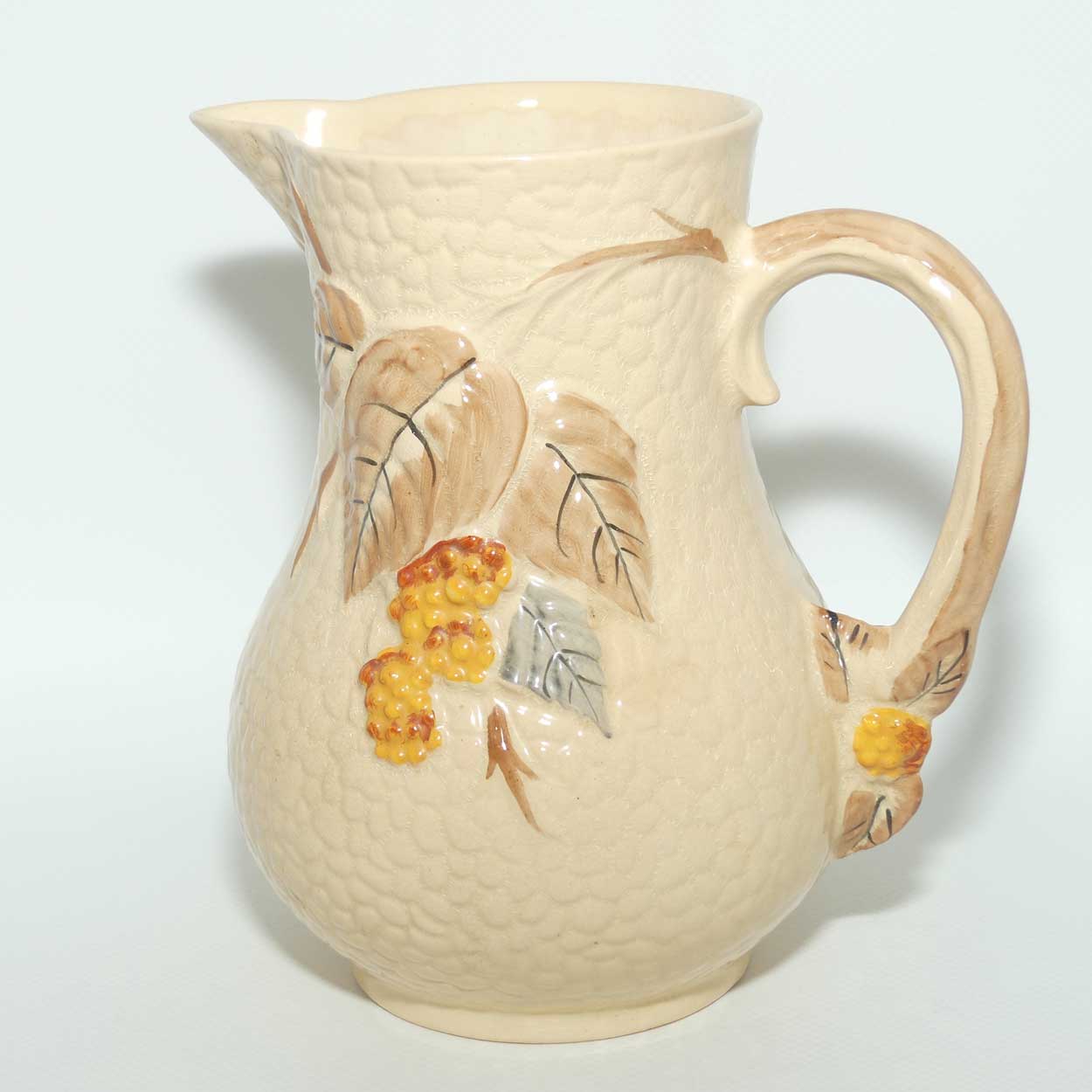 Wade Bramble pattern jug | Large | 16cm
