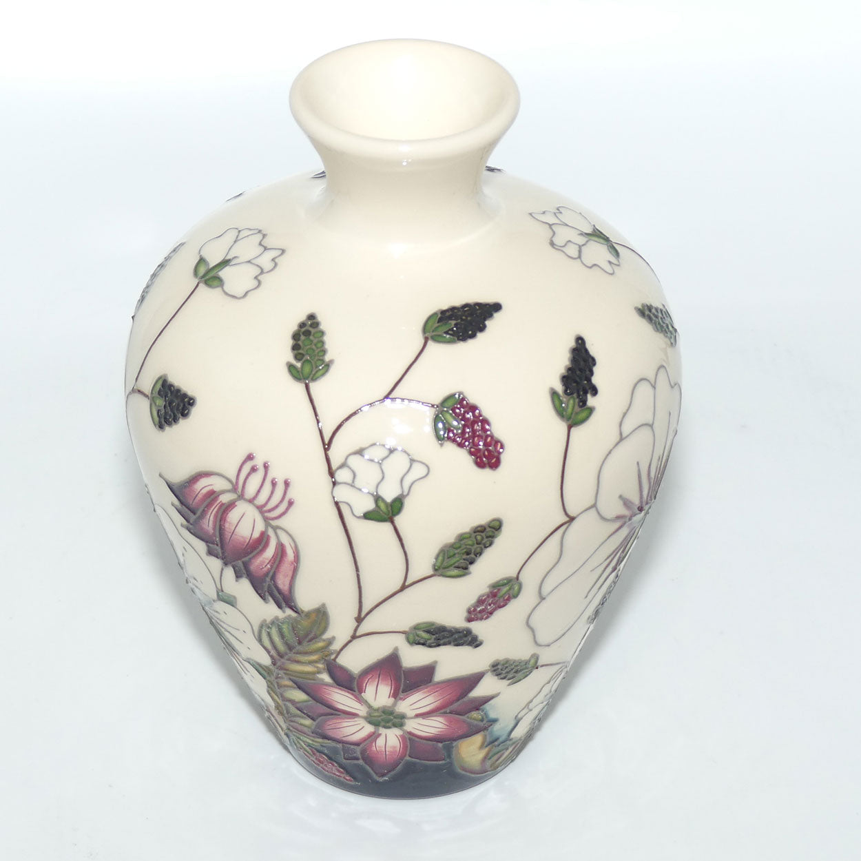 Moorcroft Pottery | Bramble Revisited 03/7 vase