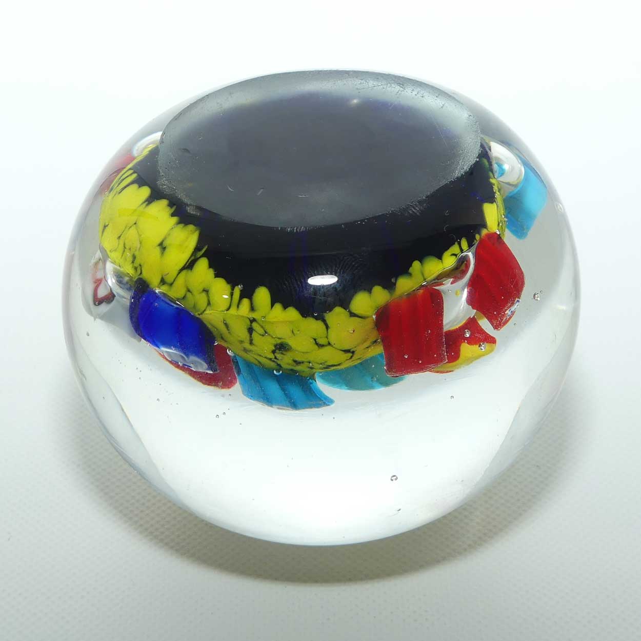 Controlled bubble with Yellow Cushion and extra large Millefiori canes paperweight