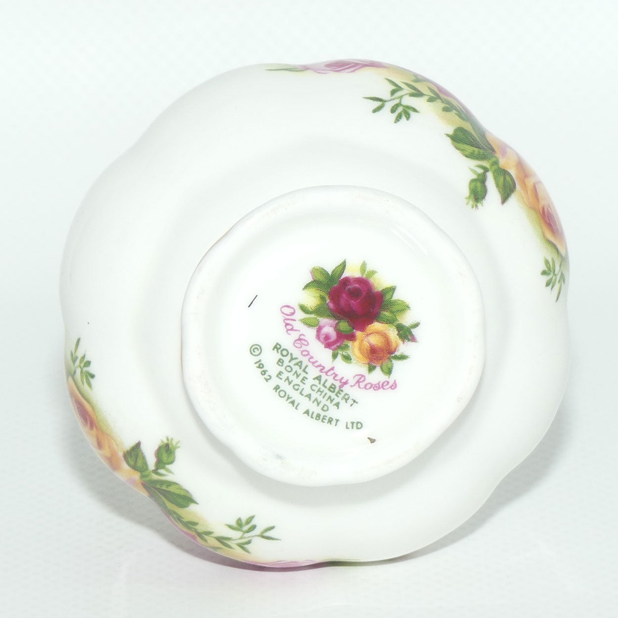 Royal Albert Bone China Old Country Roses narrow neck bud vase | © 1962 Royal Albert Ltd backstamp