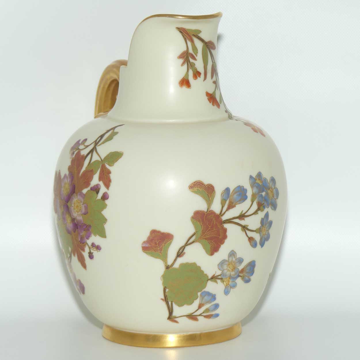 Royal Worcester Blush Ivory hand painted flatback Daisy jug (Large)