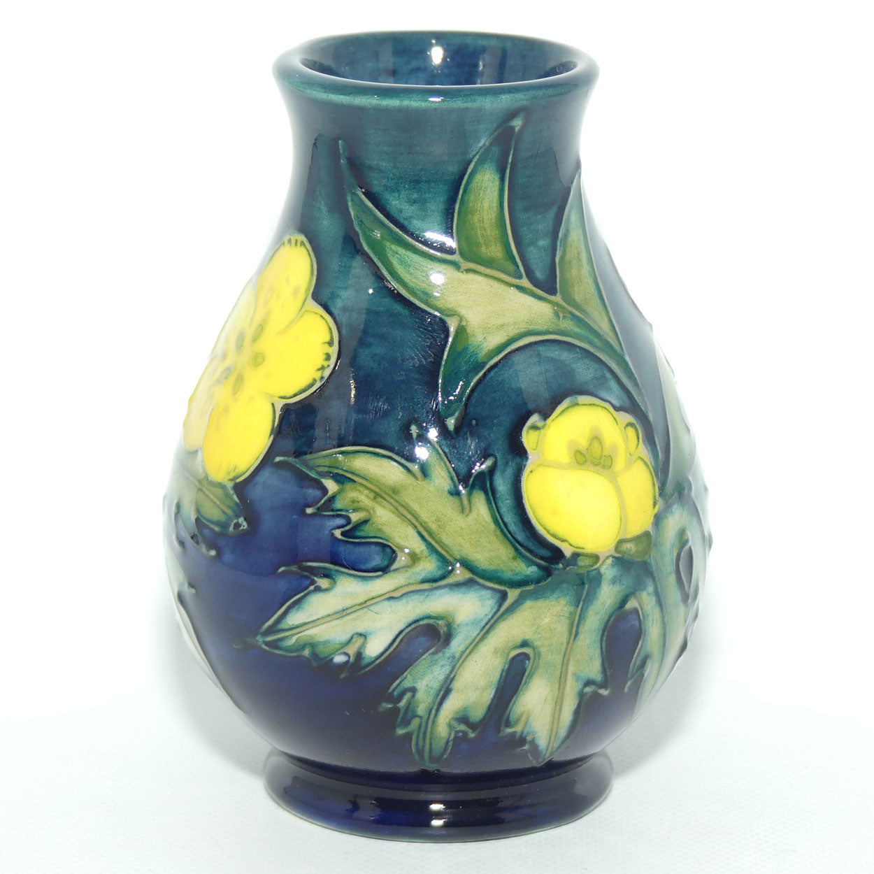 Moorcroft Buttercup 7/3 vase