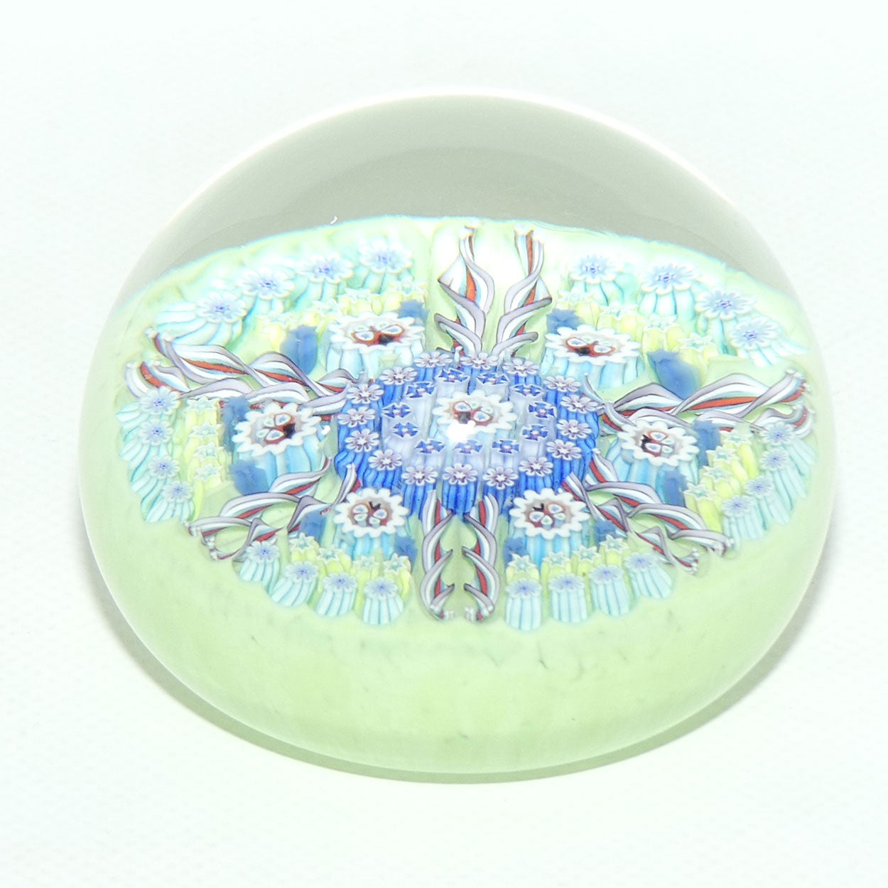 John Deacons Scotland Butterfly Double Spoke Magnum Paperweight | Light Green |