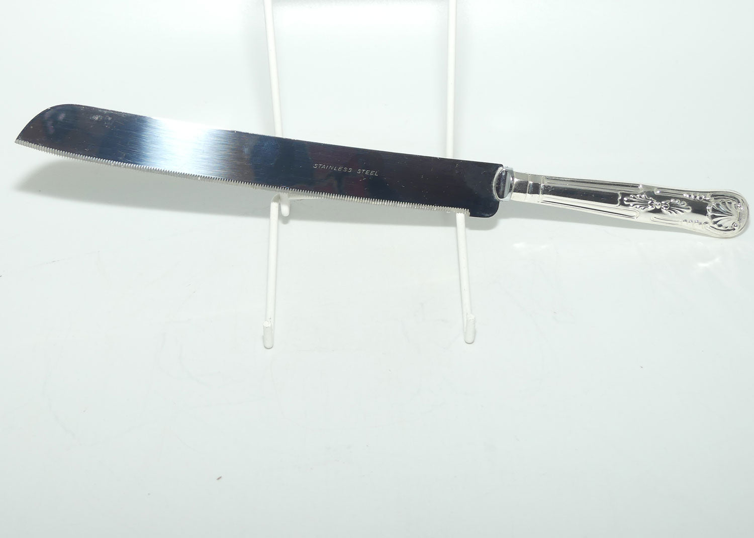 Mayell brand EP on Zinc Kings pattern Bread knife