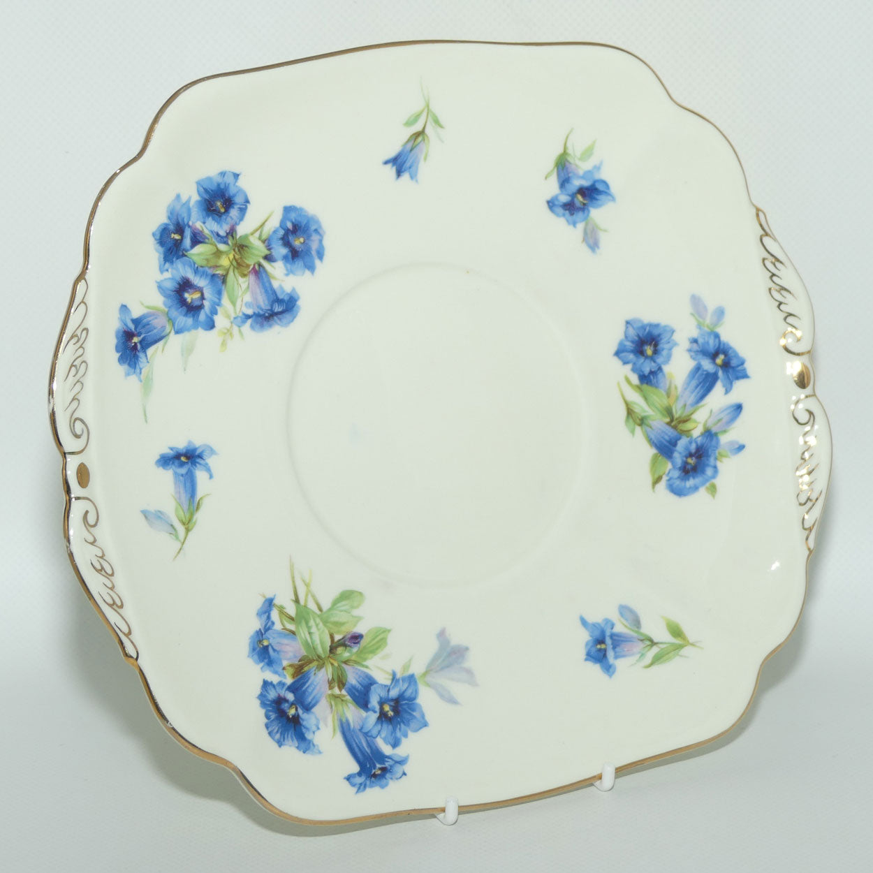 Royal Doulton Gentian pattern V1911 | cake plate