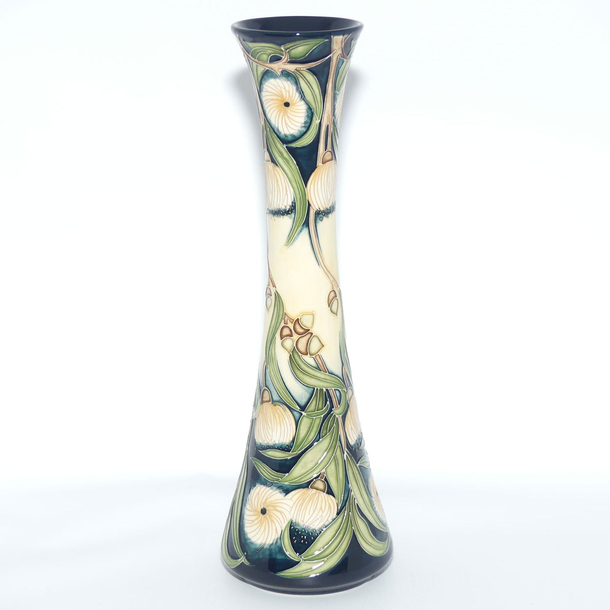 Moorcroft Calgaroo 365/12 vase