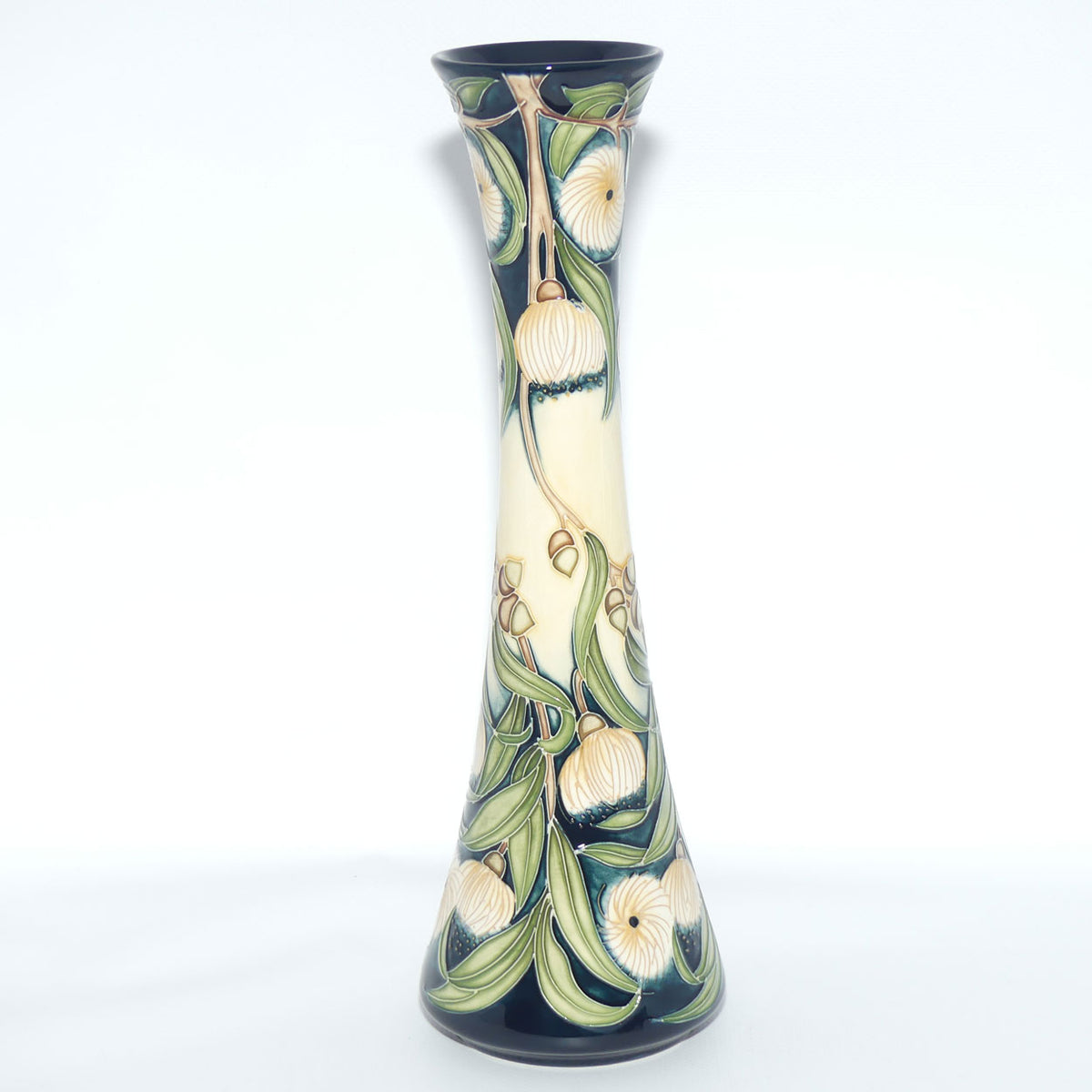 Moorcroft Calgaroo 365/12 vase
