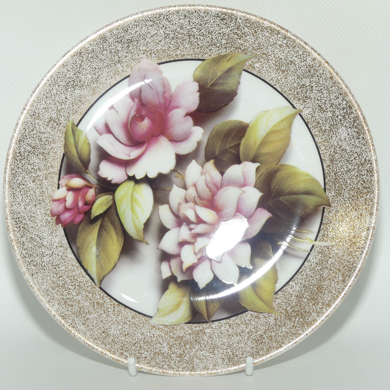Bradex 26 R76 027.4 plate | Floral Illusions | Camellia