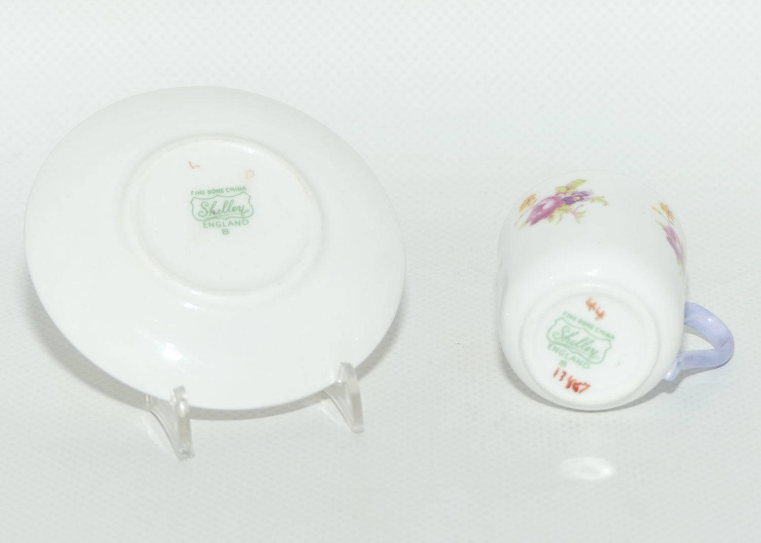 Shelley Canterbury shape miniature Hulmes Rose duo