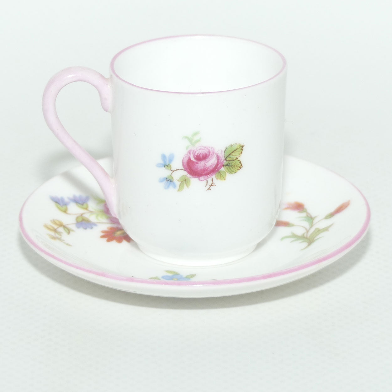 Shelley Canterbury shape miniature Rose and Red Daisy duo