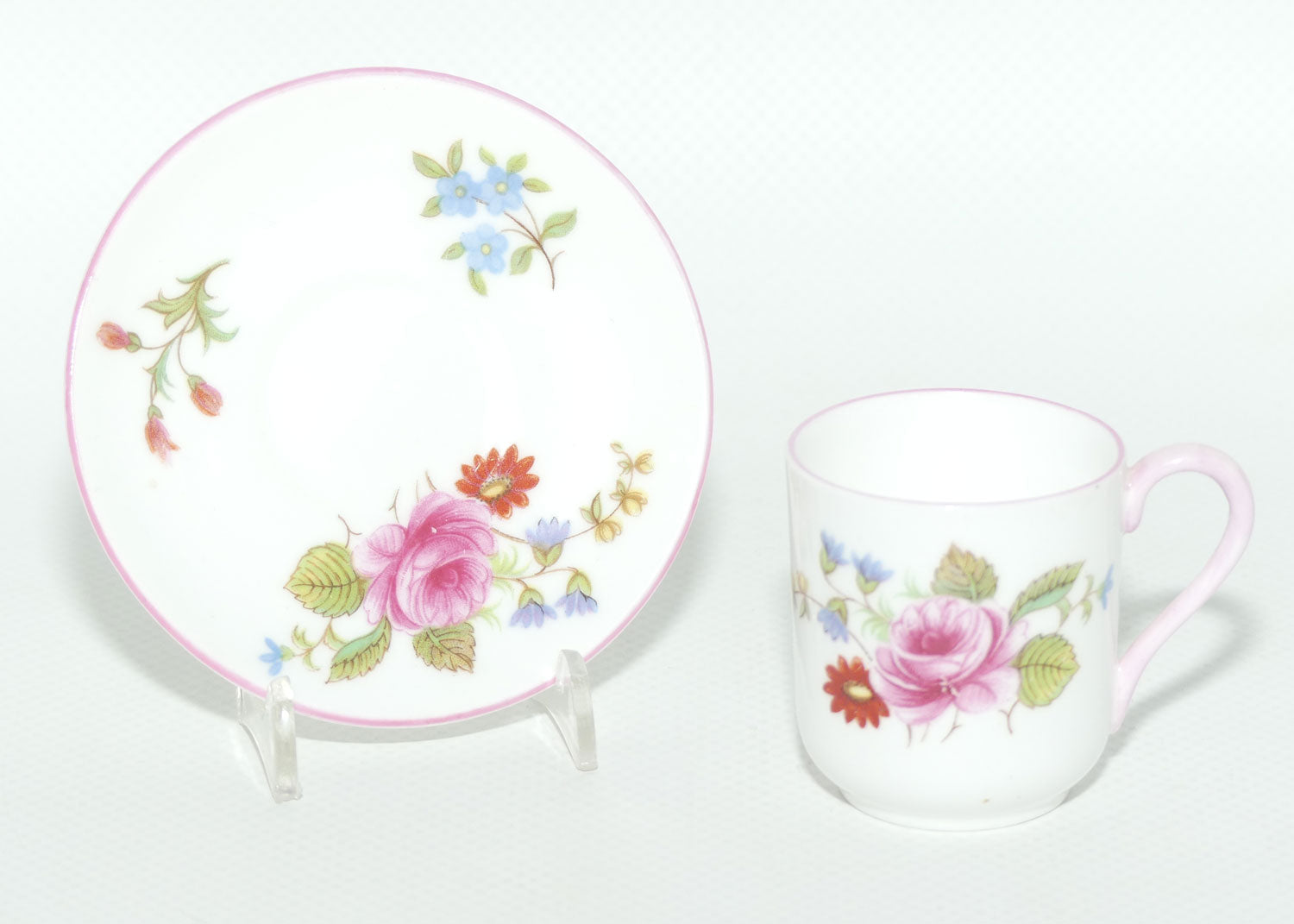 Shelley Canterbury shape miniature Rose and Red Daisy duo