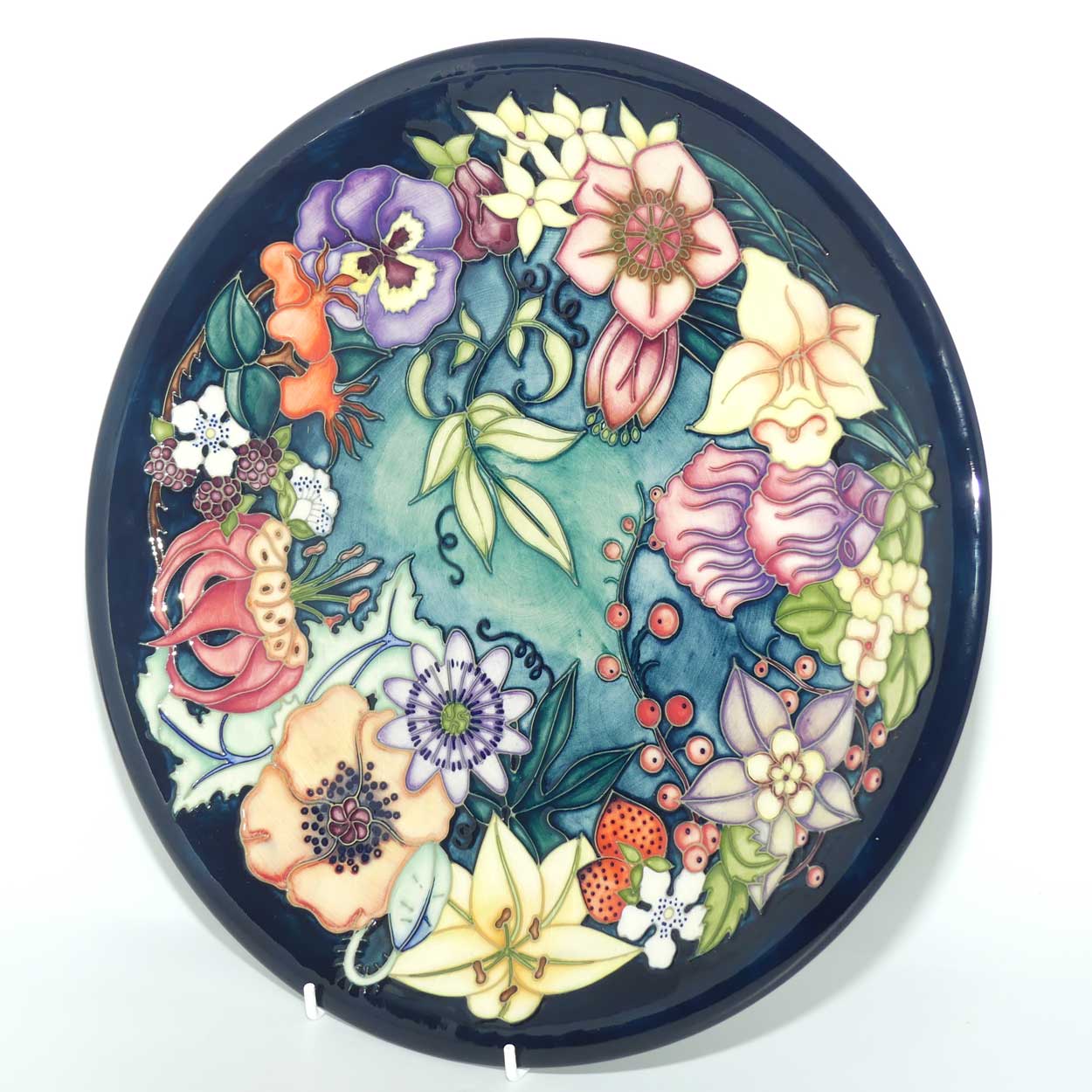 Moorcroft Carousel 787/14 charger (Num Ed)