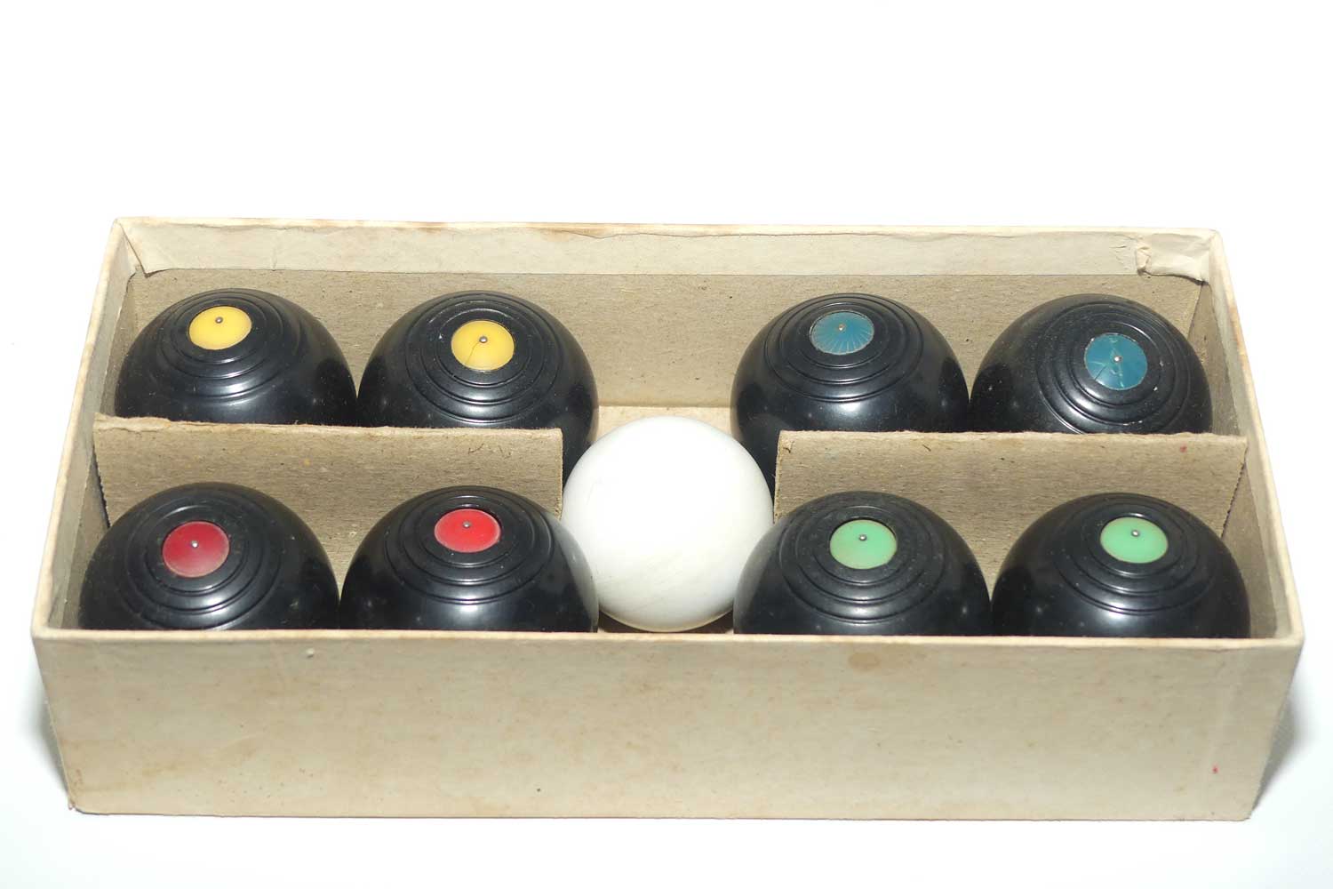 Set of Duperite Plastics Carpet Bias Bowls in original box