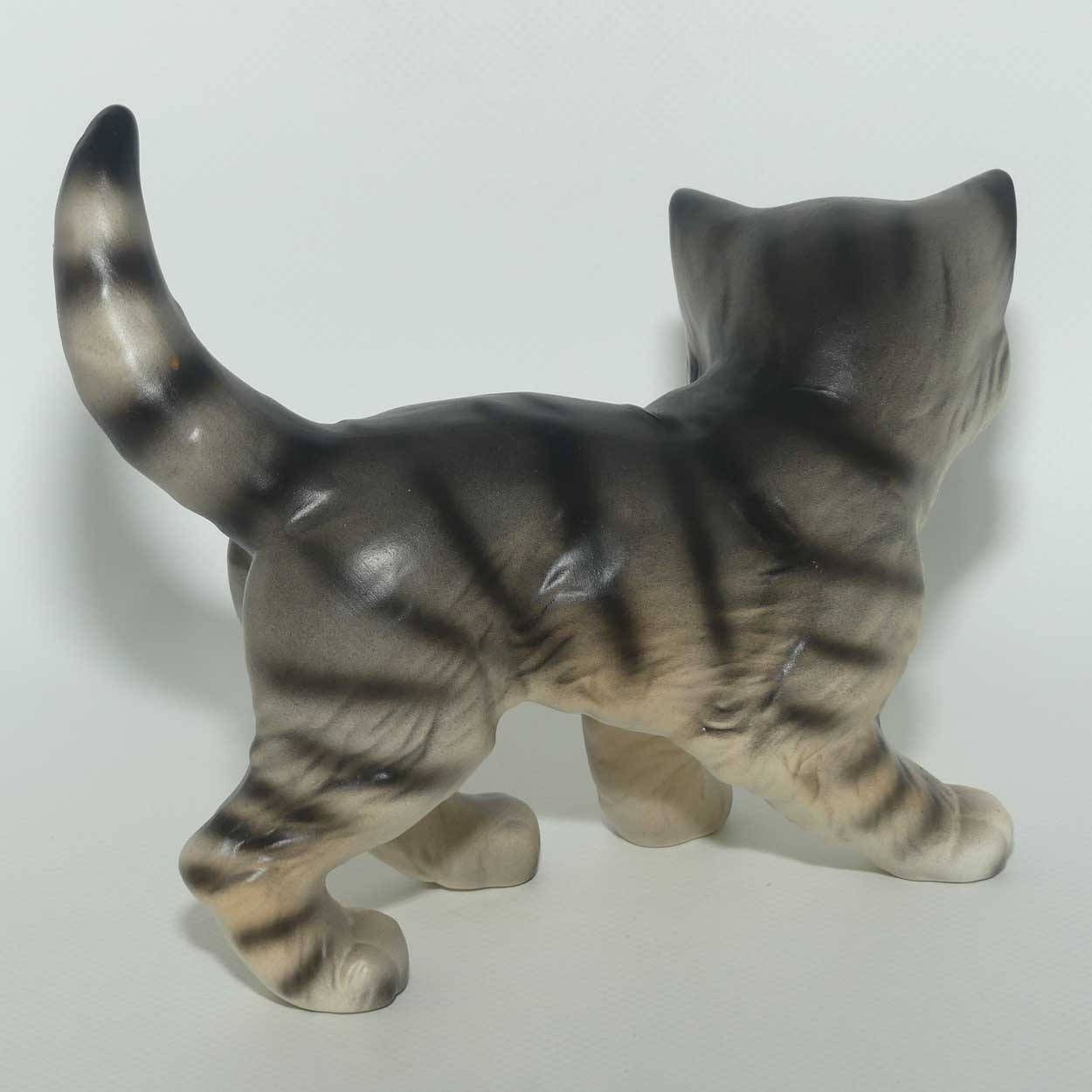 Goebel Tabby Cat figure | Tail Up | 31024