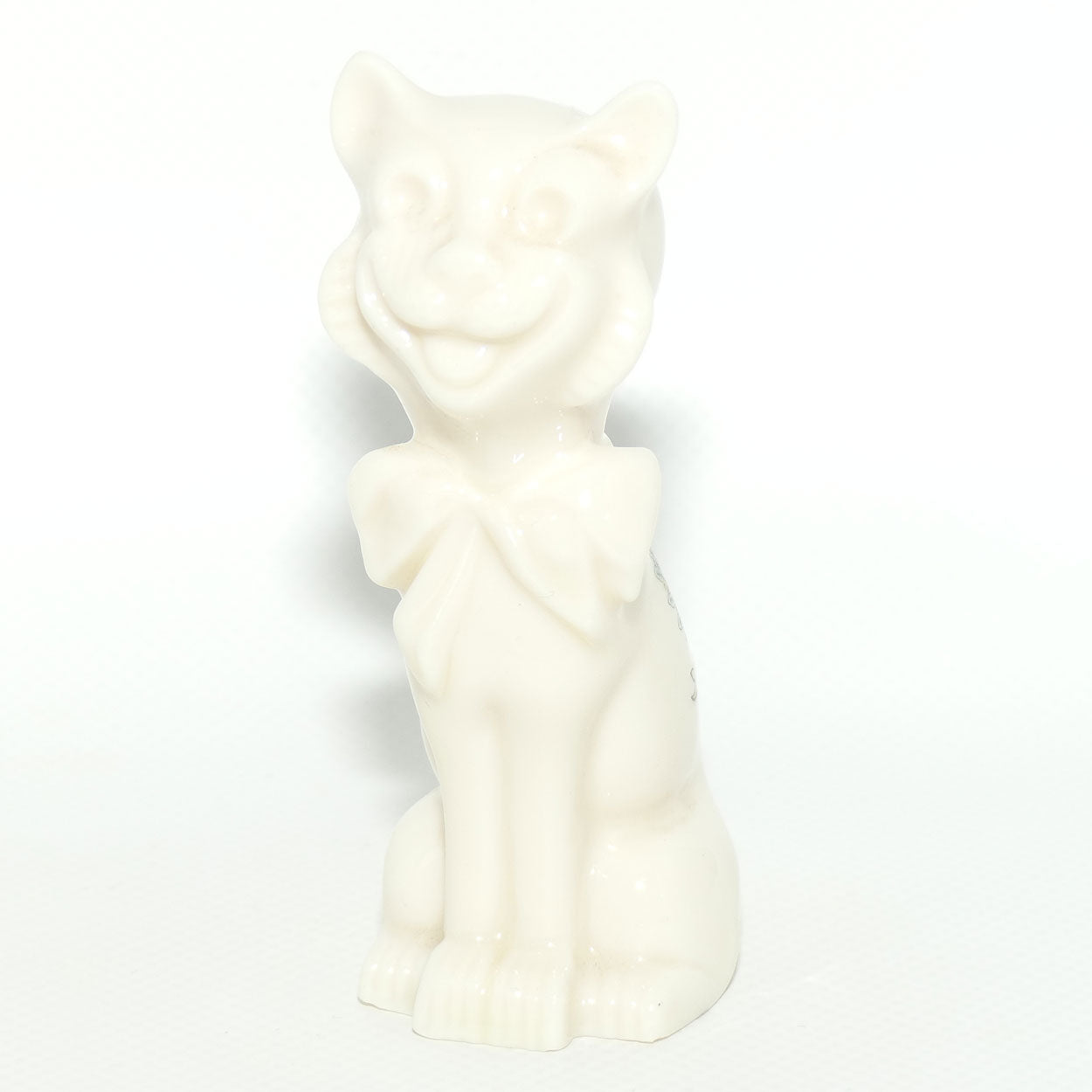 Australiana | Grafton China Figural Cat Souvenir for City of Melbourne VIRES ACQUIRIT EUNDO