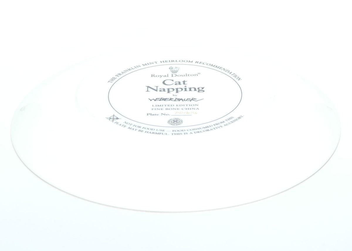 Royal Doulton Big Cats plate by Weberbauer | Cat Napping