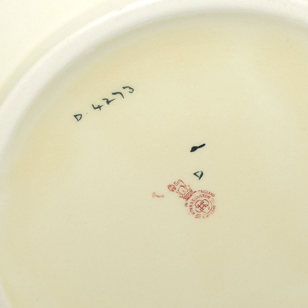 Royal Doulton Pansy | Black Border Chamber Pot D4273