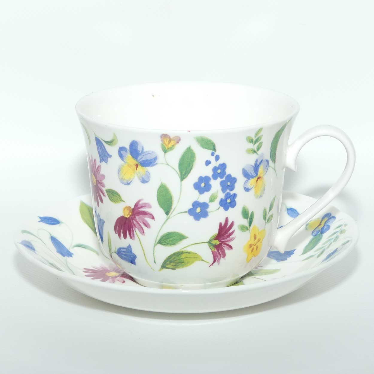 Roy Kirkham & Co English Bone China Chatsworth pattern Breakfast cup and saucer | duo