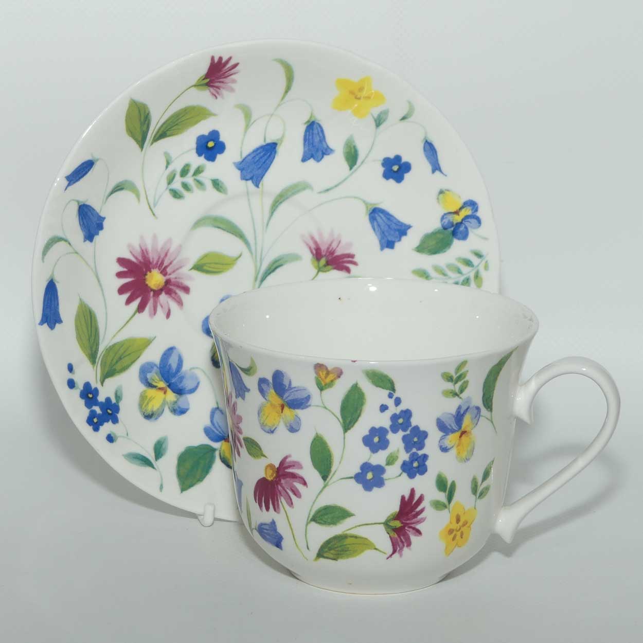 Roy Kirkham & Co English Bone China Chatsworth pattern Breakfast cup and saucer | duo