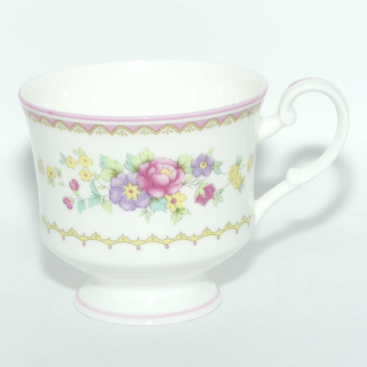 Mikasa Bone China trio | Cheshire pattern A6-004