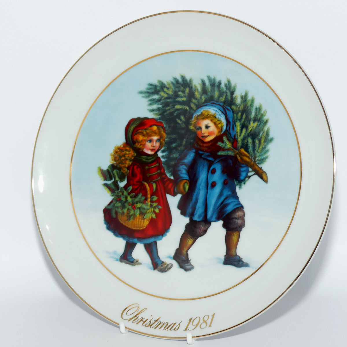 Avon Christmas plate | Christmas 1981 | First Edition | Sharing the Christmas Spirit | boxed