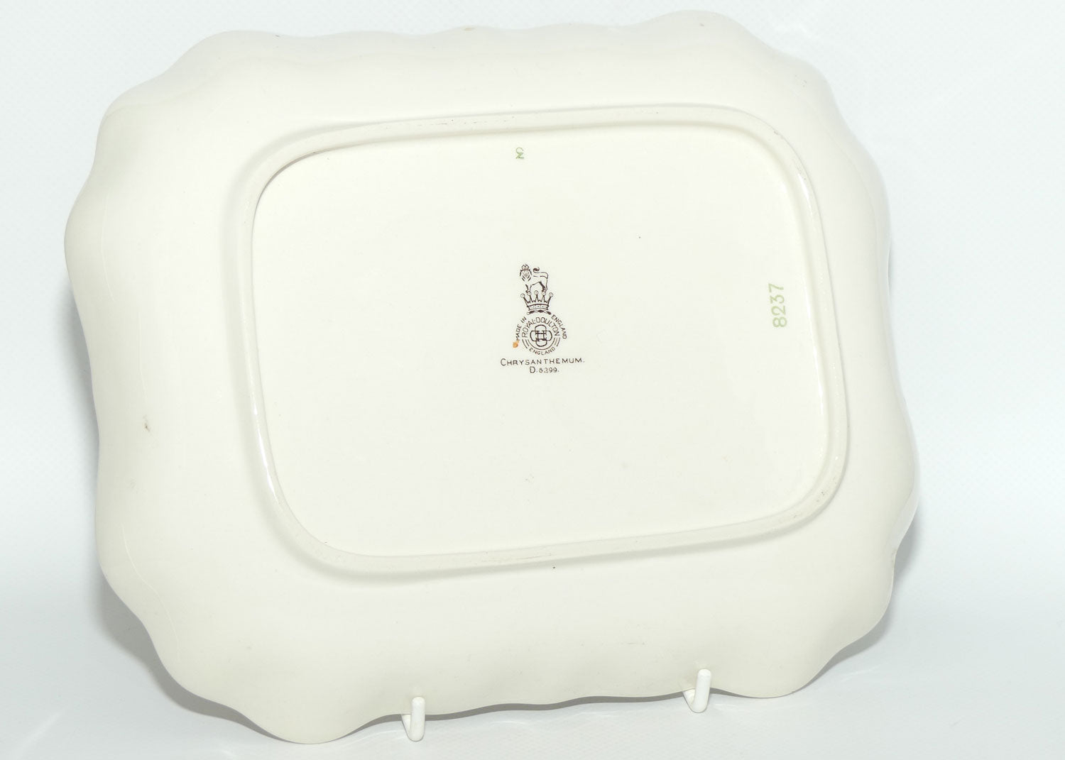 Royal Doulton Chrysanthemum rectangular tray D6299