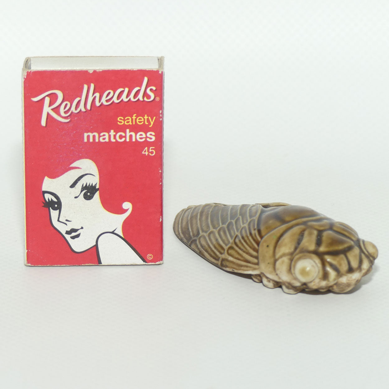 Figural Cicada Snuff Bottle | Entomology | Very Well Detailed