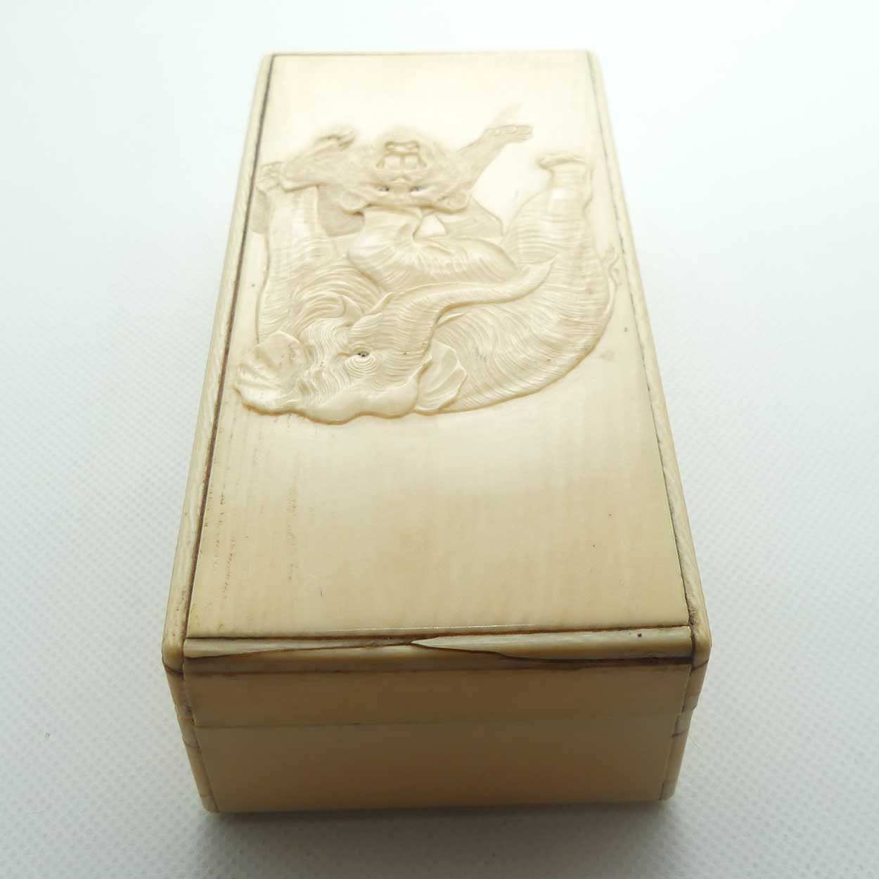 Carved Ivory trinket box depicting Elephant and Tiger