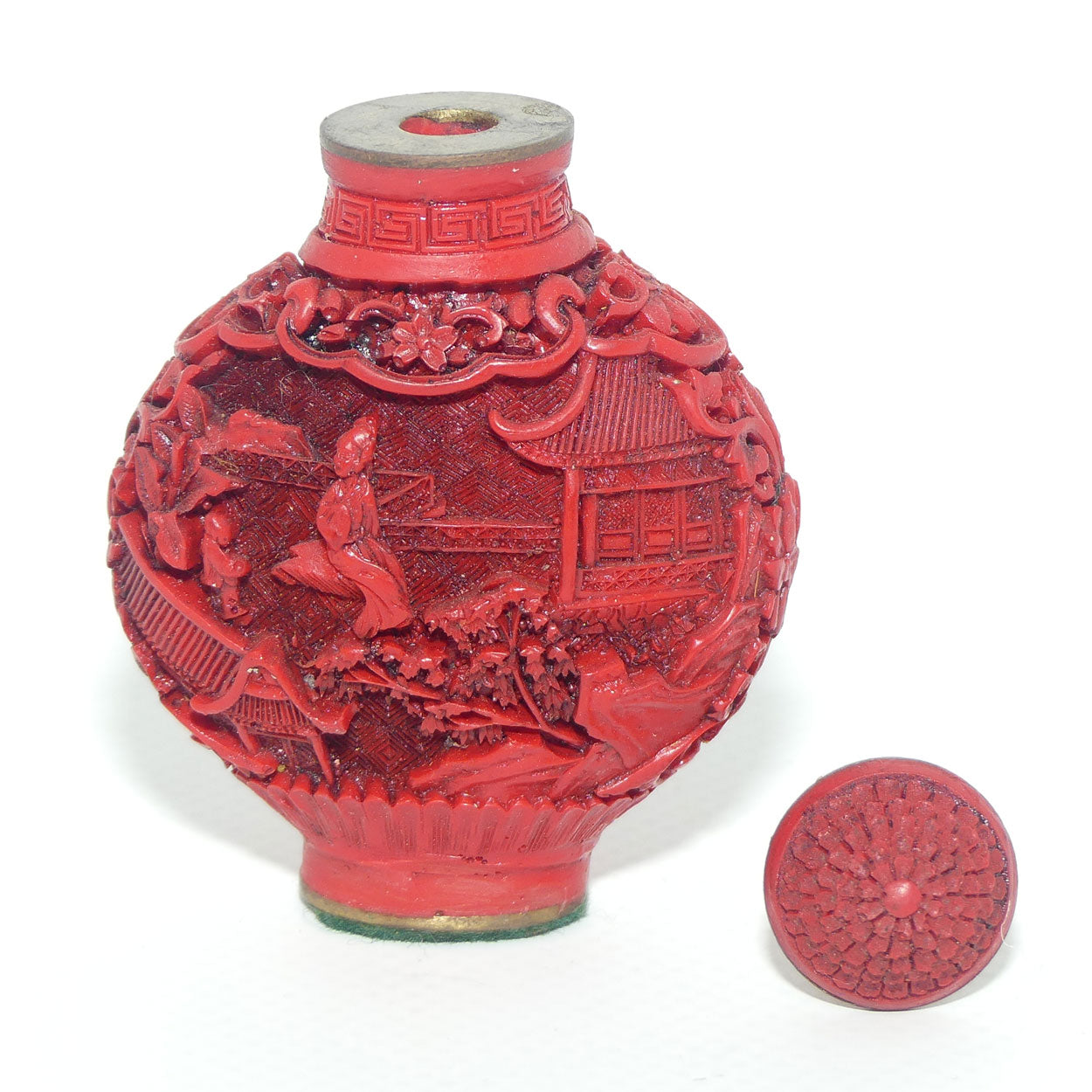 Chinese Cinnabar round shape snuff bottle | House on the Lake scene