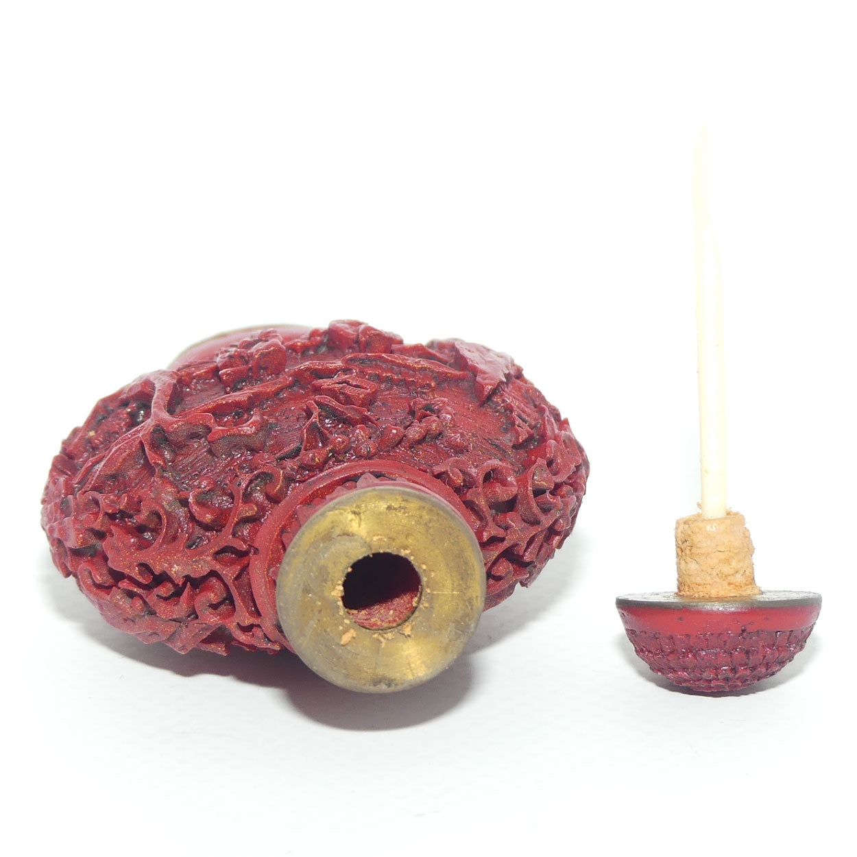 Chinese Cinnabar round shape snuff bottle | #2 | People at the Lake scene