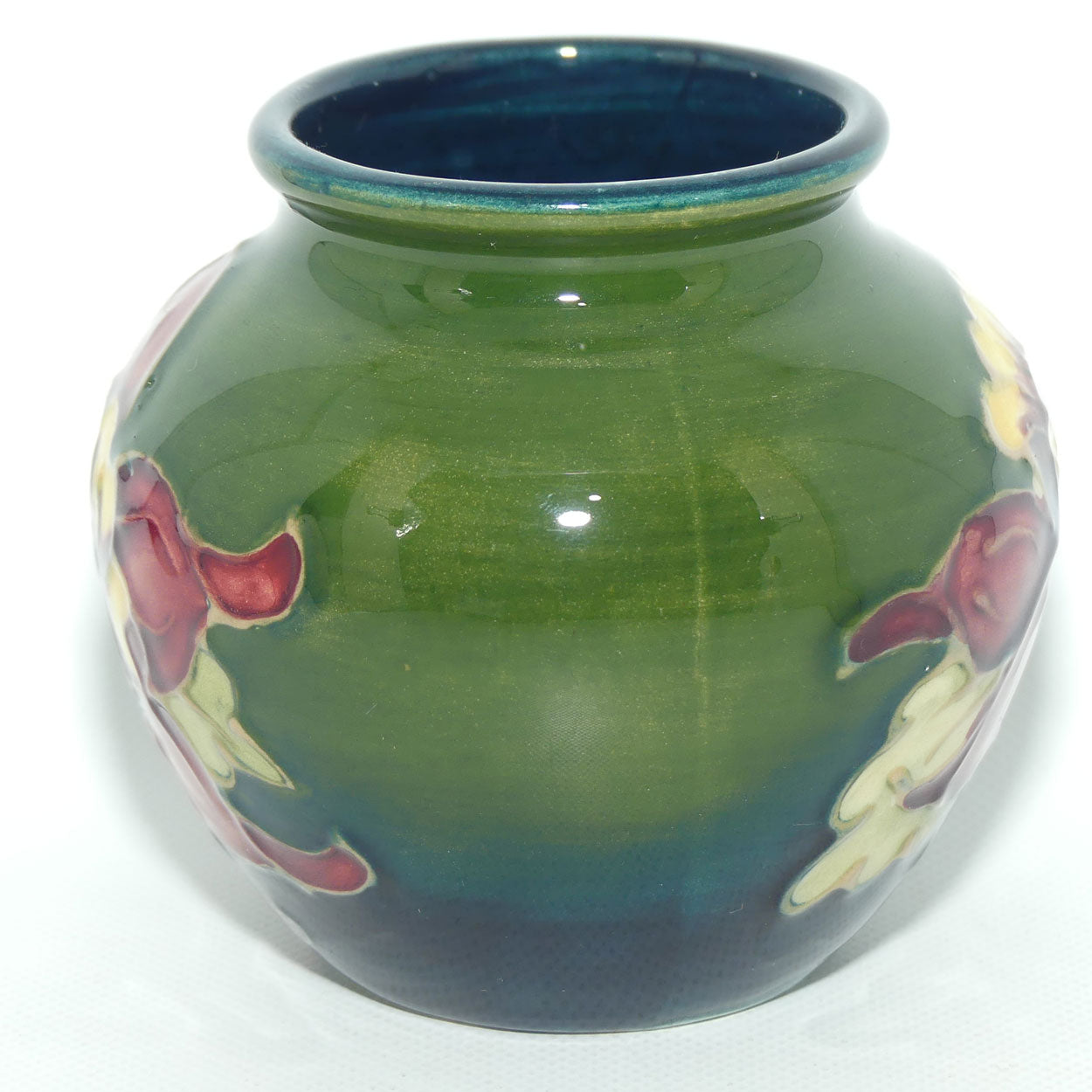 Walter Moorcroft Columbine M55 shape vase | original foil label