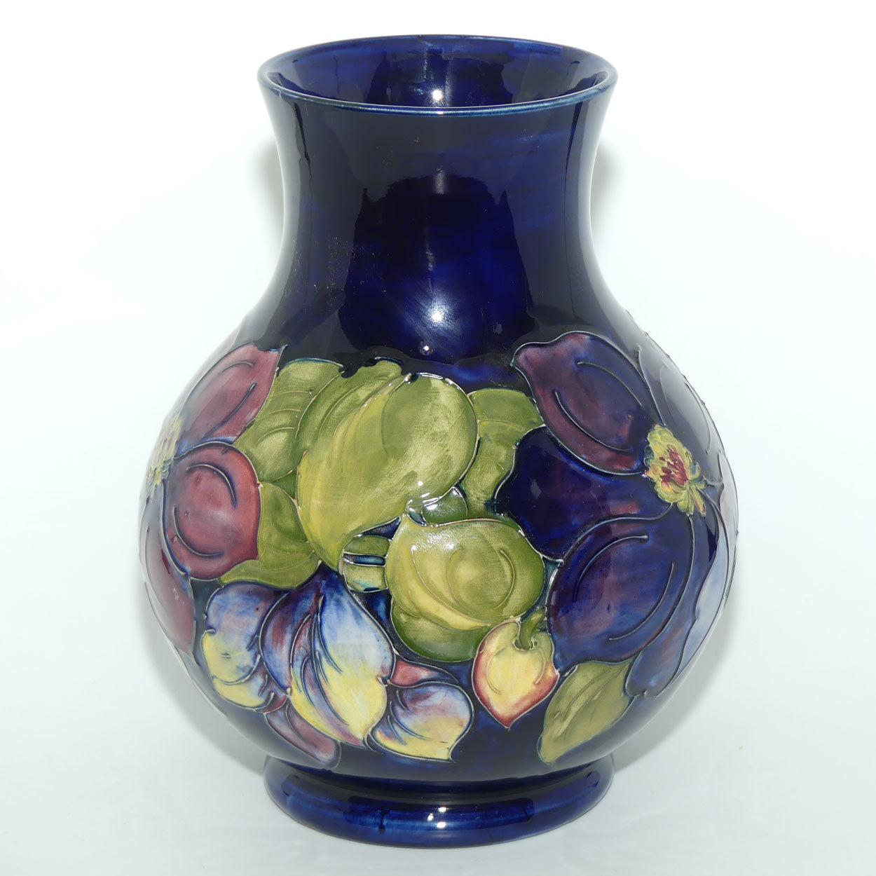 Walter Moorcroft Clematis (Blue) 869/9 vase