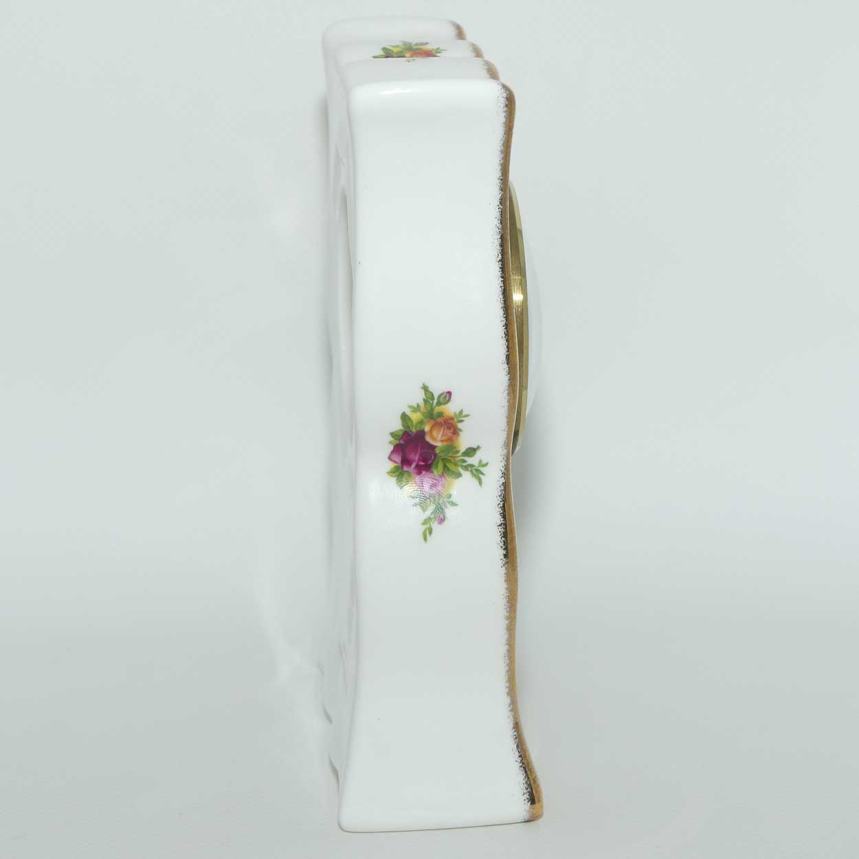 Royal Albert Bone China England Old Country Roses clock | © 1962 Royal Albert backstamp