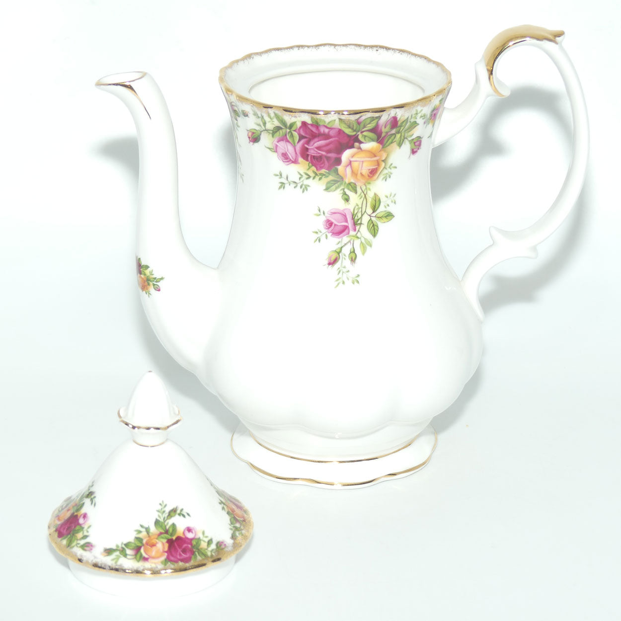 Royal Albert Bone China England Old Country Roses coffee pot | © 1962 Royal Albert Ltd backstamp | #1