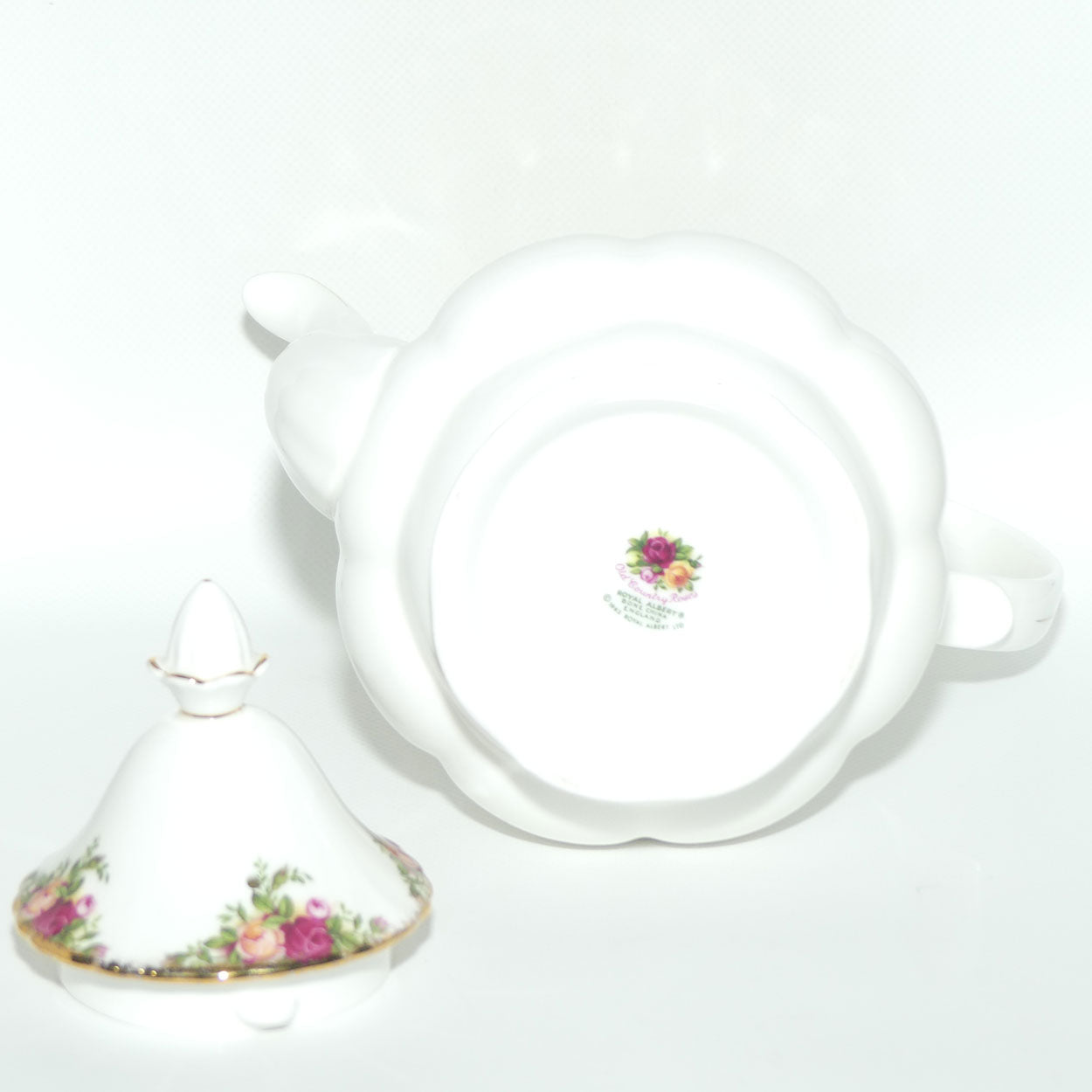 Royal Albert Bone China England Old Country Roses Coffee Pot | 1250ml | © 1962 Royal Albert Ltd backstamp | Large | #3