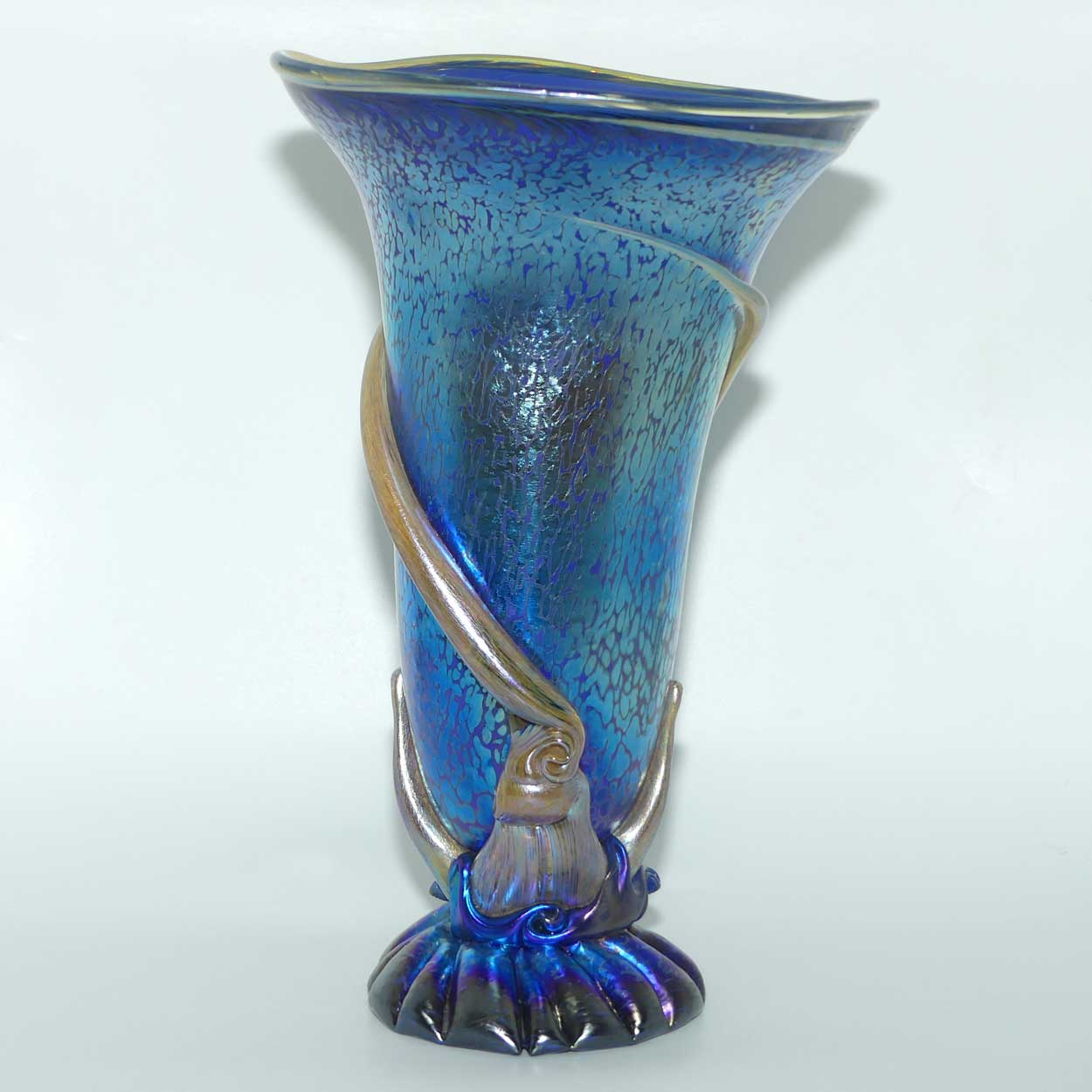Exceptional Colin Heaney Iridescent Art Glass vase | 33cm