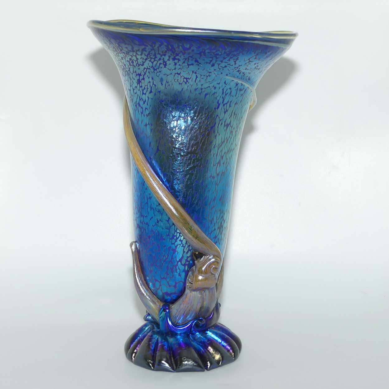 Exceptional Colin Heaney Iridescent Art Glass vase | 33cm